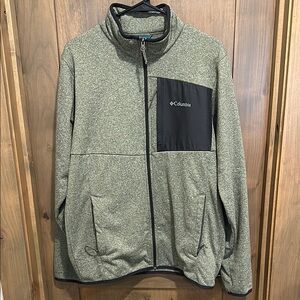 Columbia Heathered Gray Zip-Up Jacket